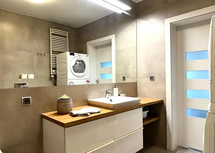 Apartamento Masarska - Self Check-in 20h - Parking&lift