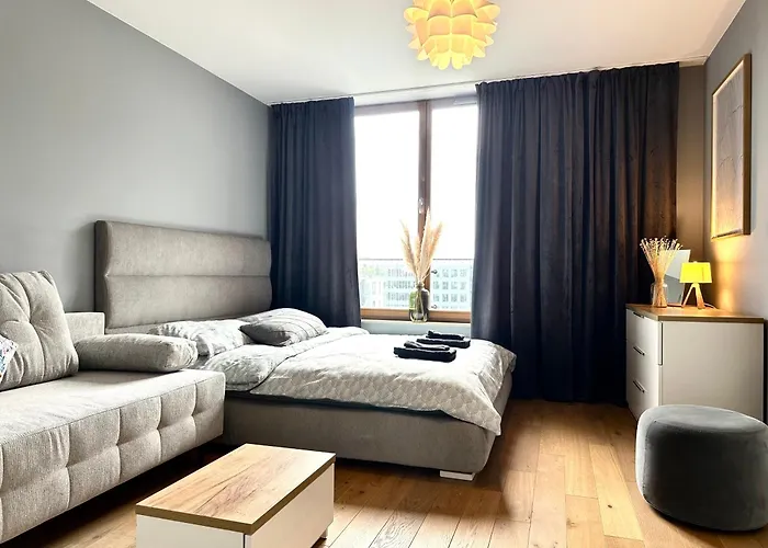 Masarska - Self Check-in 20h - Parking&lift *