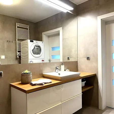 Lejlighed Masarska - Self Check-in 20h - Parking&lift